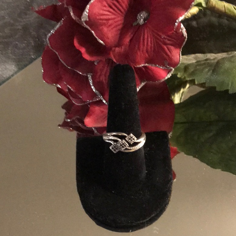 Triple Tier Black And White Diamonds Size 8